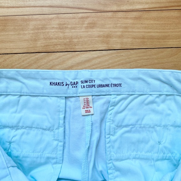 GAP - Picture 8 of 8